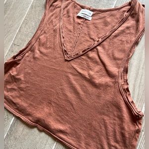 Urban Outfitters women’s tshirt tank!